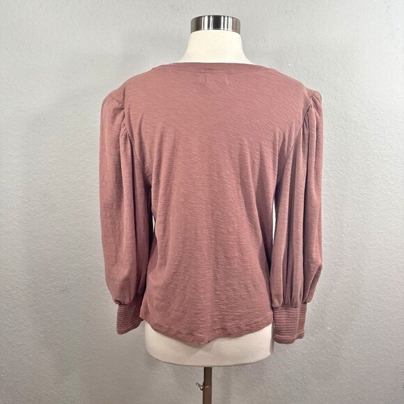 Nation LTD Lored Smocked Peasant Tee in Granite - Picture 3 of 11